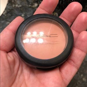 Mac blush